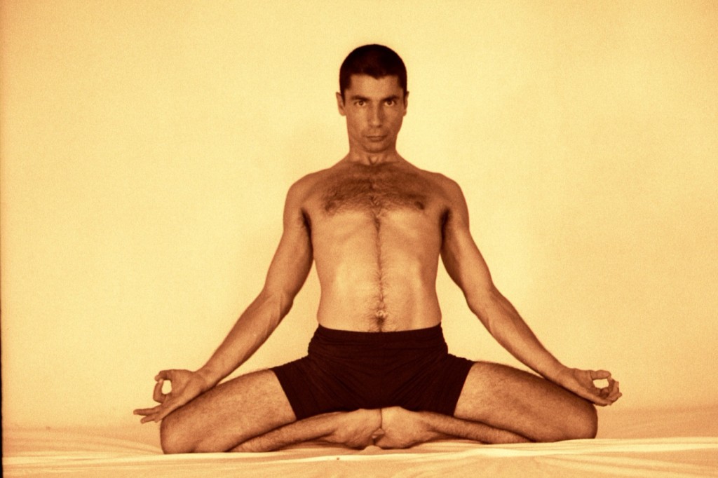 Mulabanhasana